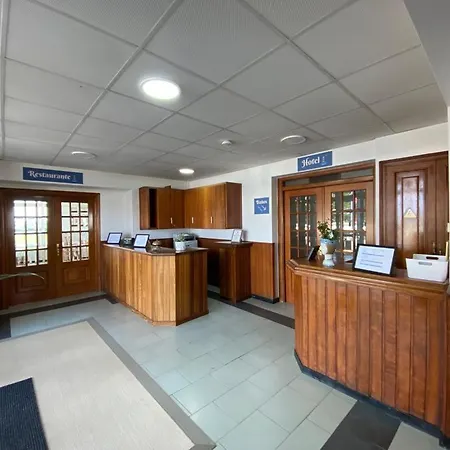 Chiquin Tapia De Casariego